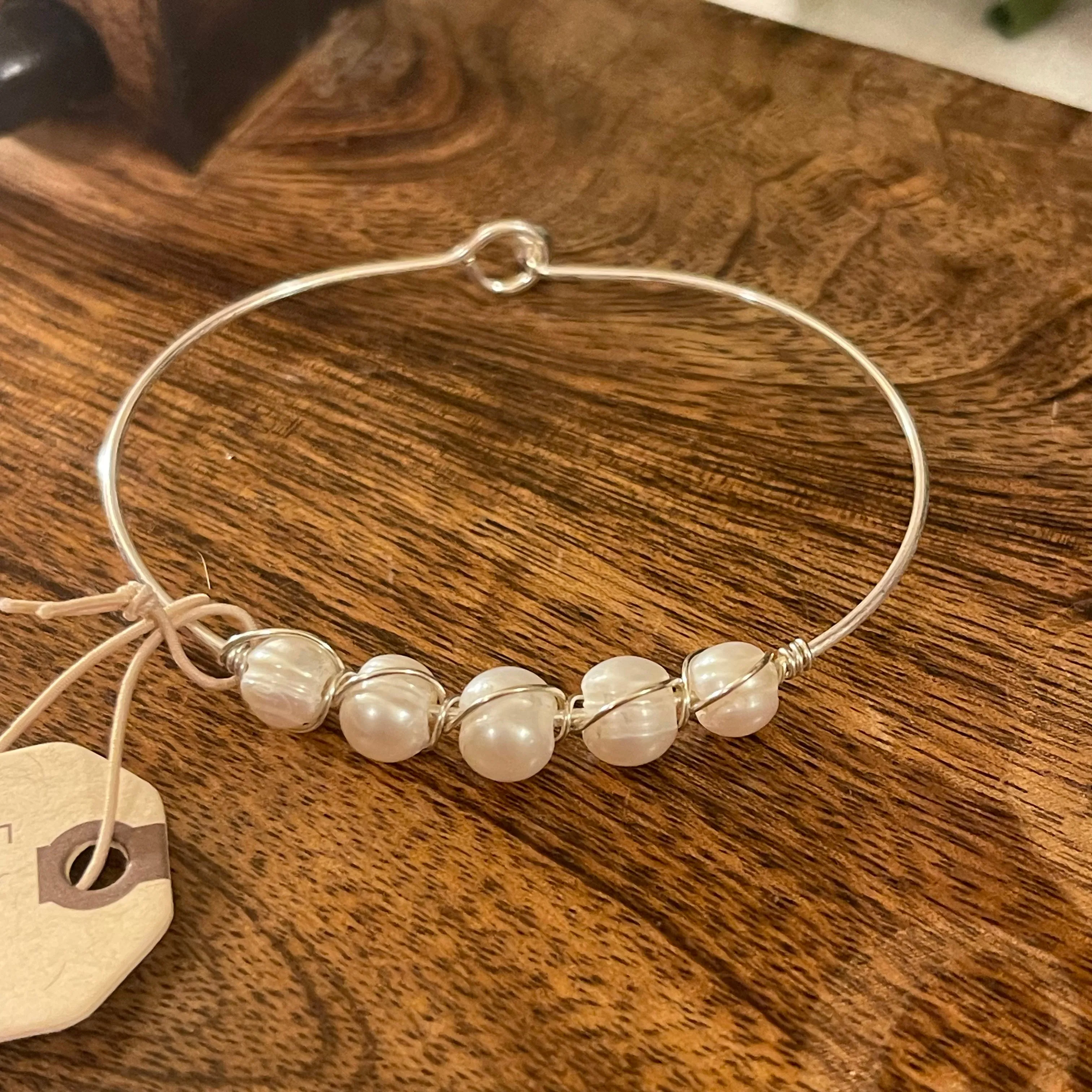 Bracelets - Ivory Pearl Wire Bangle Bracelet