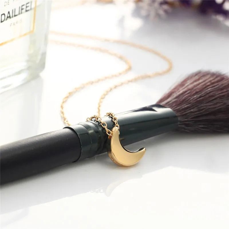 Cute Small Moon Pendant Necklace for Women Gold Color Chain Choker Necklace Bohemian Collar Jewelry Christmas Gift bijoux femme