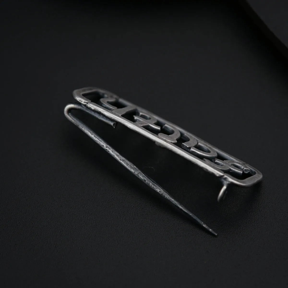 Faith Akshar Brooch for Men / Women