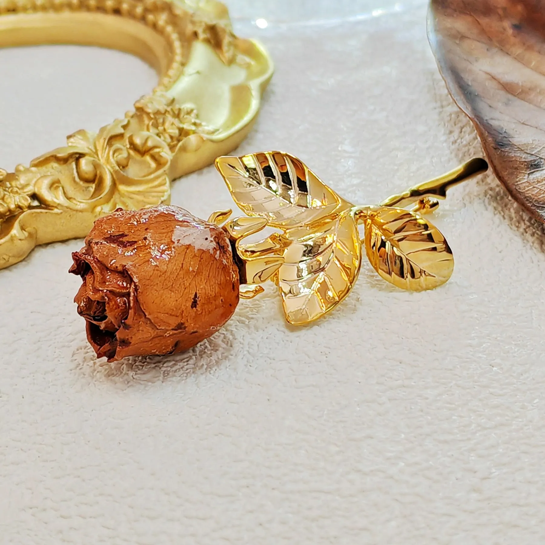 Gorgeous Real Dried Rose Bud Lapel Pin Brooch Gold Tone