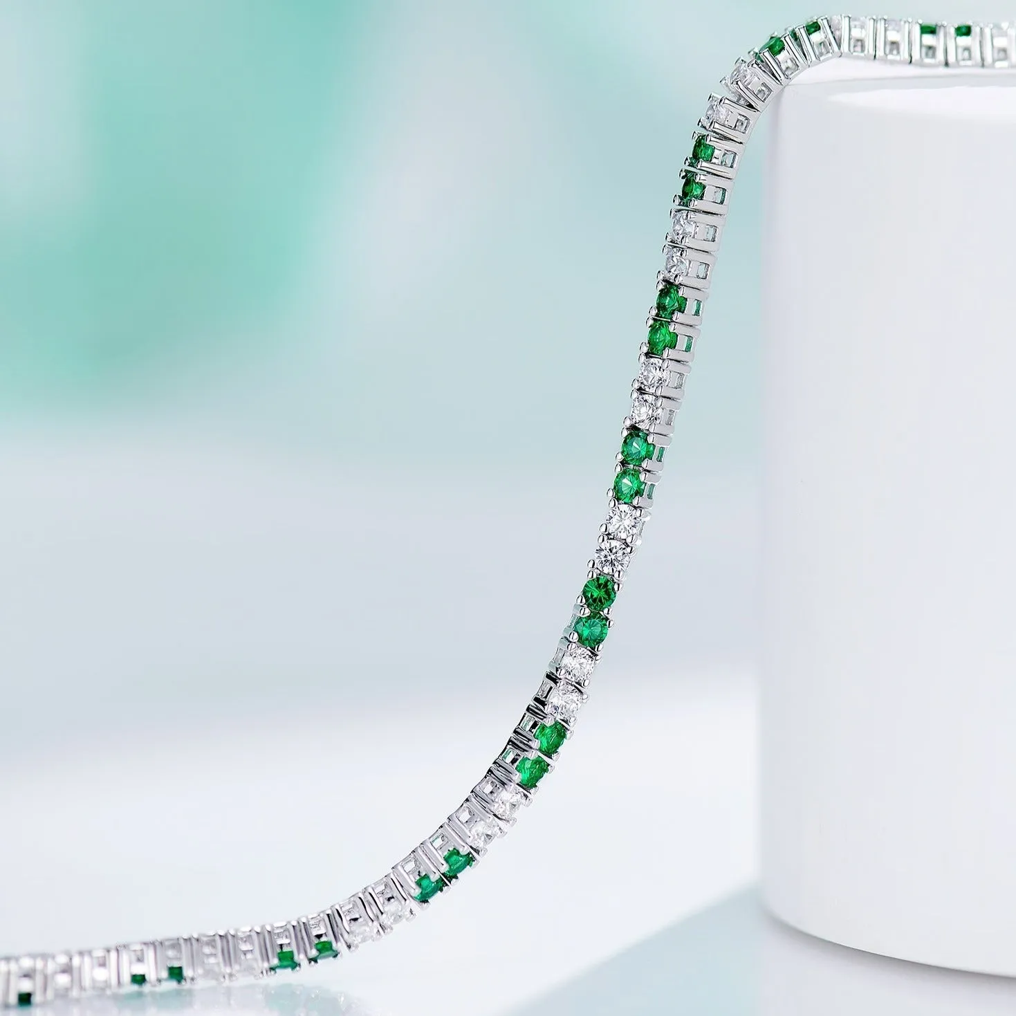 GREEN SPINEL MINI DIAMOND BRACELET