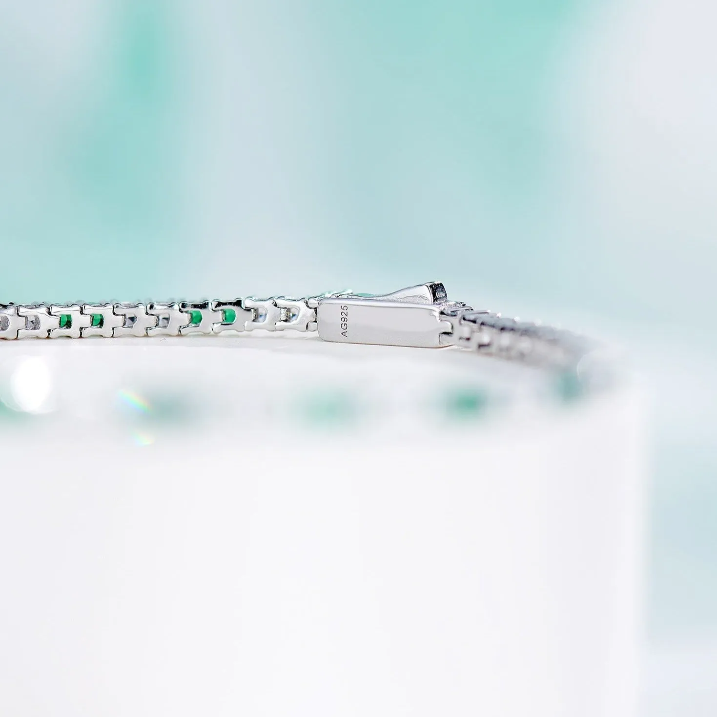 GREEN SPINEL MINI DIAMOND BRACELET