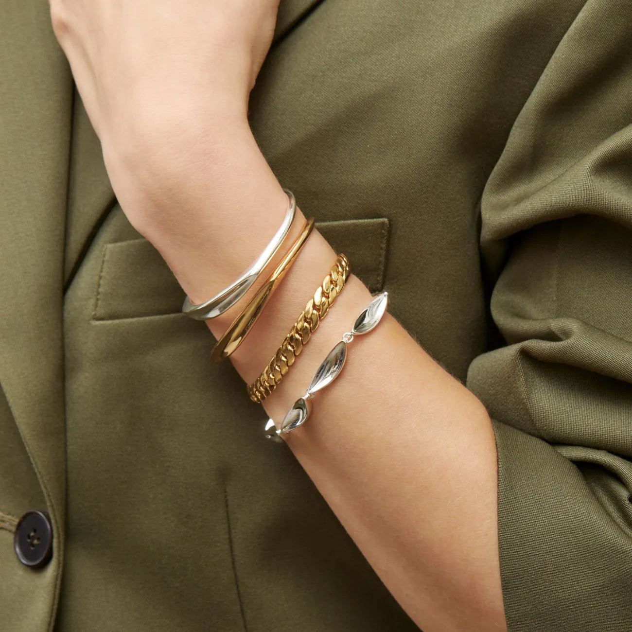Groove Cuff (Silver)