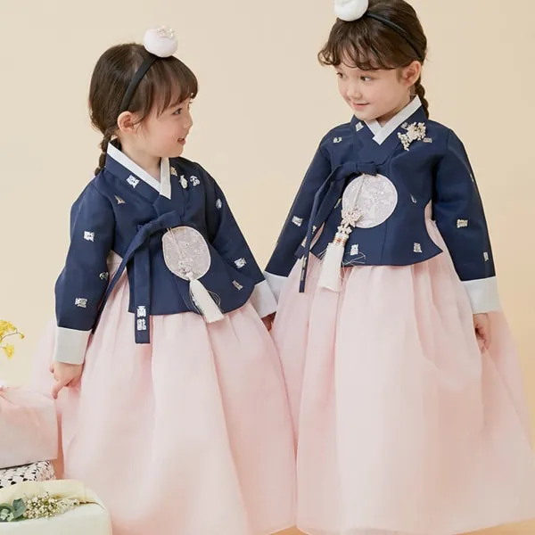 Kiztt Seoyoondang's Girls' Hanbok