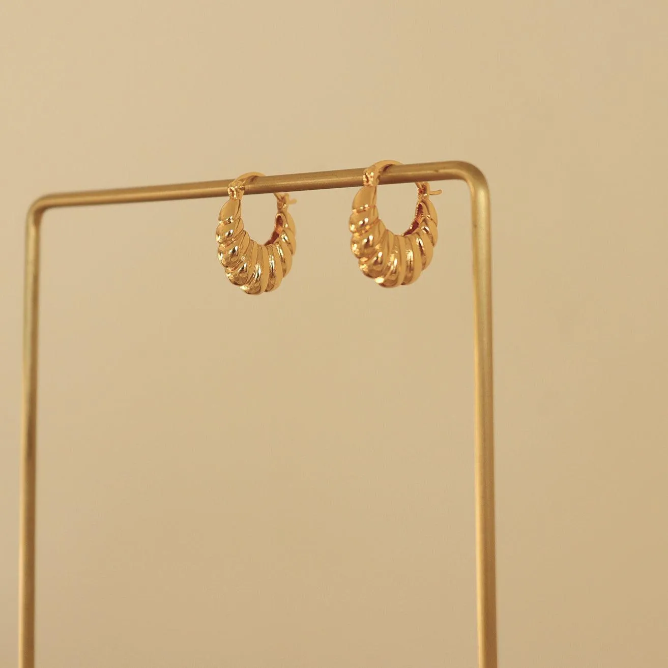 Ophelia hoops
