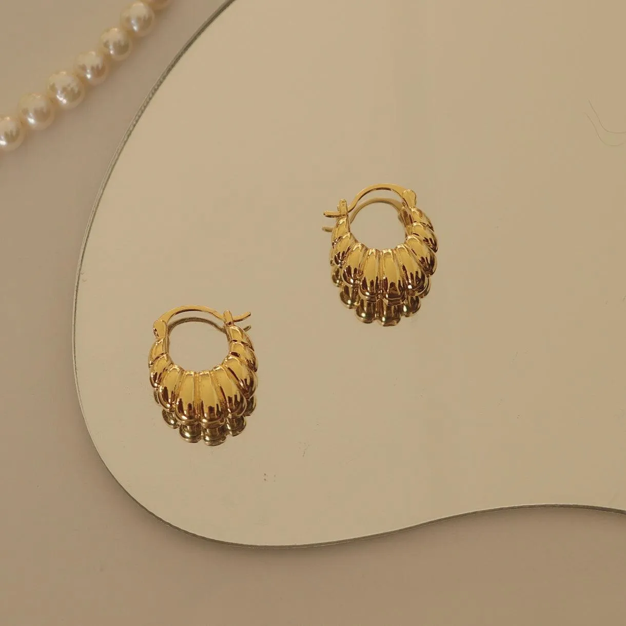 Ophelia hoops