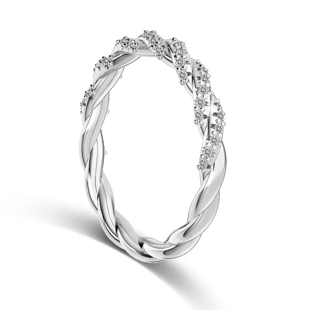 Sparkling twist design ring