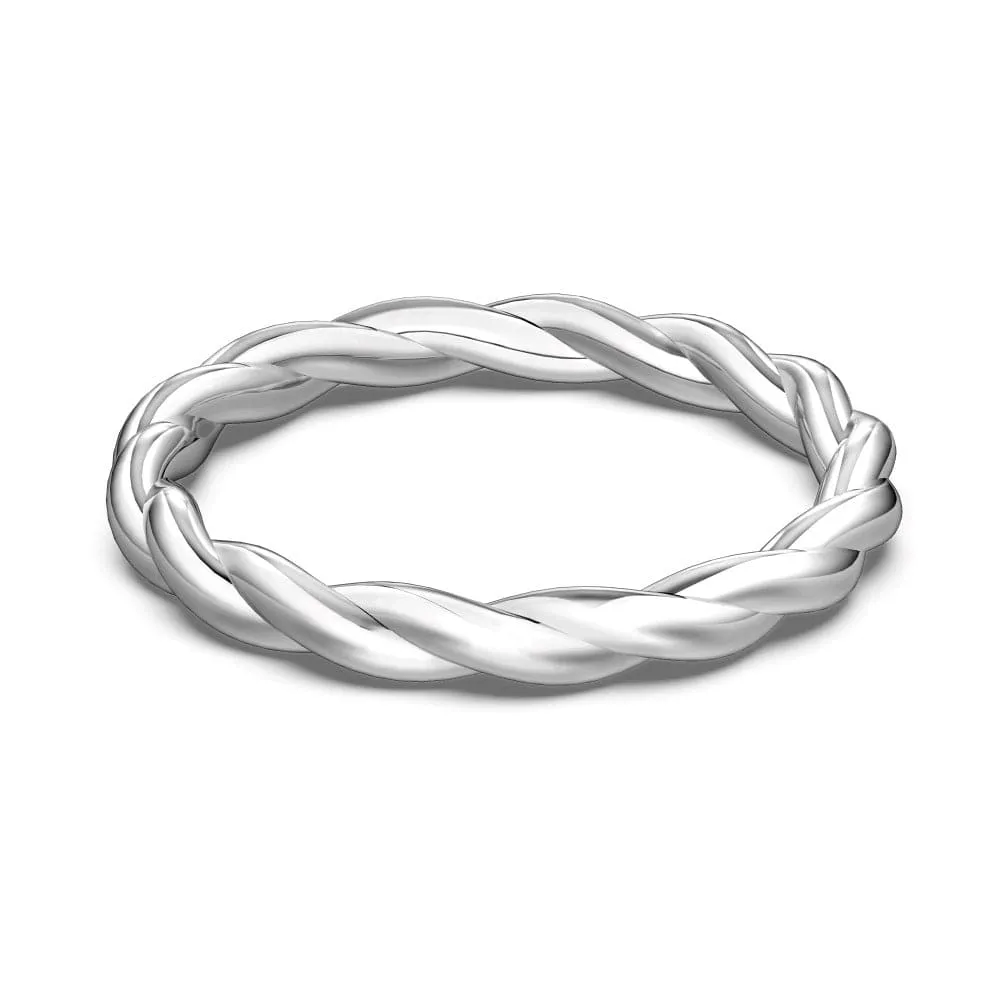 Sparkling twist design ring